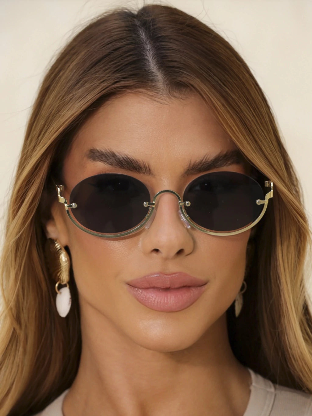 Óculos de Sol Rebeca - Metal - Preto/Dourado