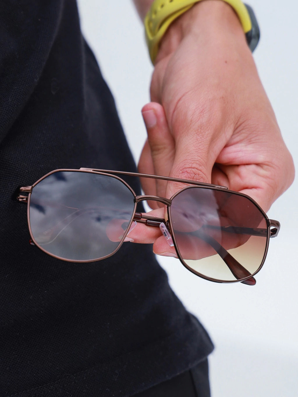 Óculos de Sol Retangular Samba - Marrom Degradê Preto - Metal