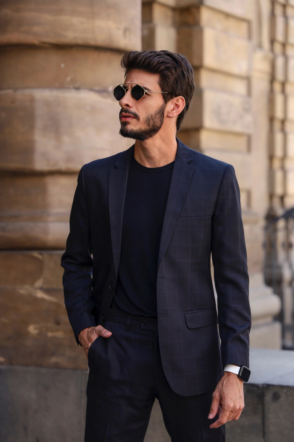 Óculos de Sol Blogueira Hexagonal Dubai Premium - Preto Dourado/Preto - Metal