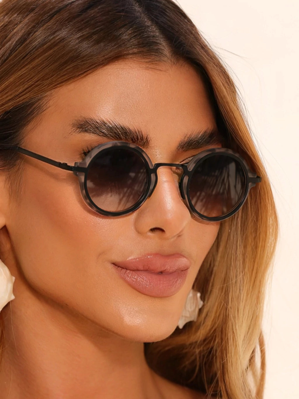 Óculos de Sol Redondo Kiev Premium 2.0 - Preto Degradê Camuflado Cinza - Metal