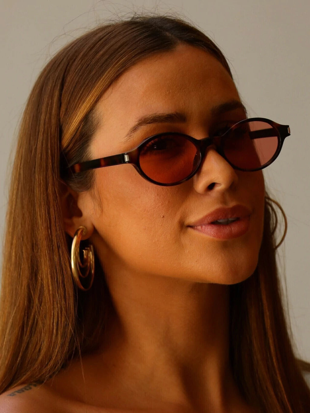 Óculos de Sol Oval Mia - Rosa/Camuflado - Acetato