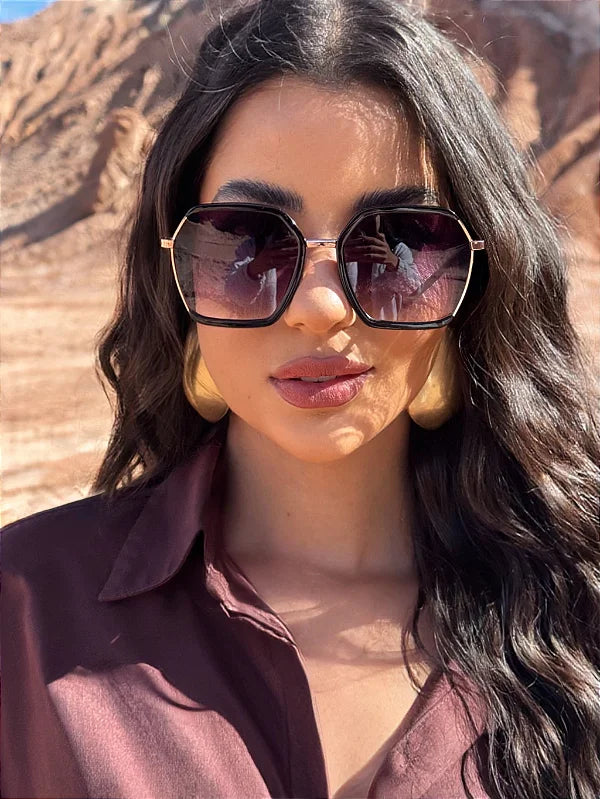 Óculos de Sol Maxi Hexagonal Blogueira Harper - Preto - Metal